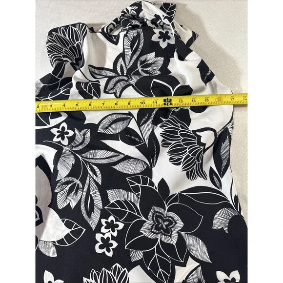 Daisy Fuentes Floral Tie Scoop Neck Sleeveless Blouse In Black And White Size M - Picture 9 of 10